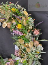 Load image into Gallery viewer, Bohemian wreath
