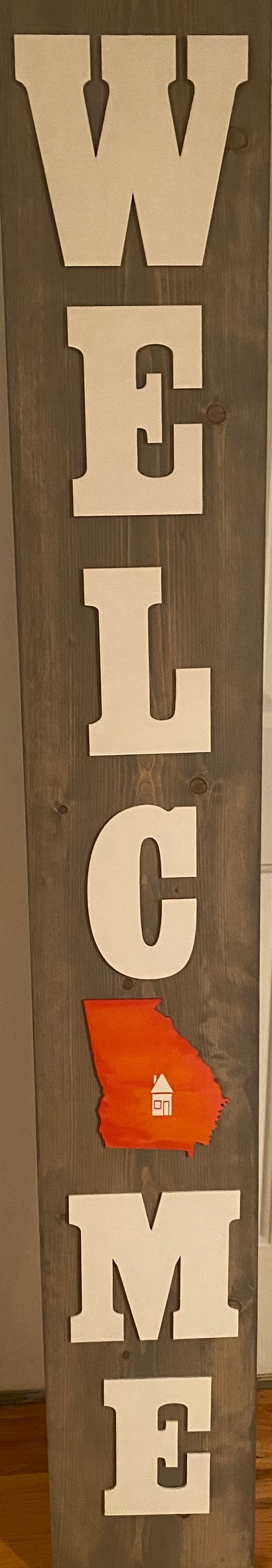 interchangeable O wood sign