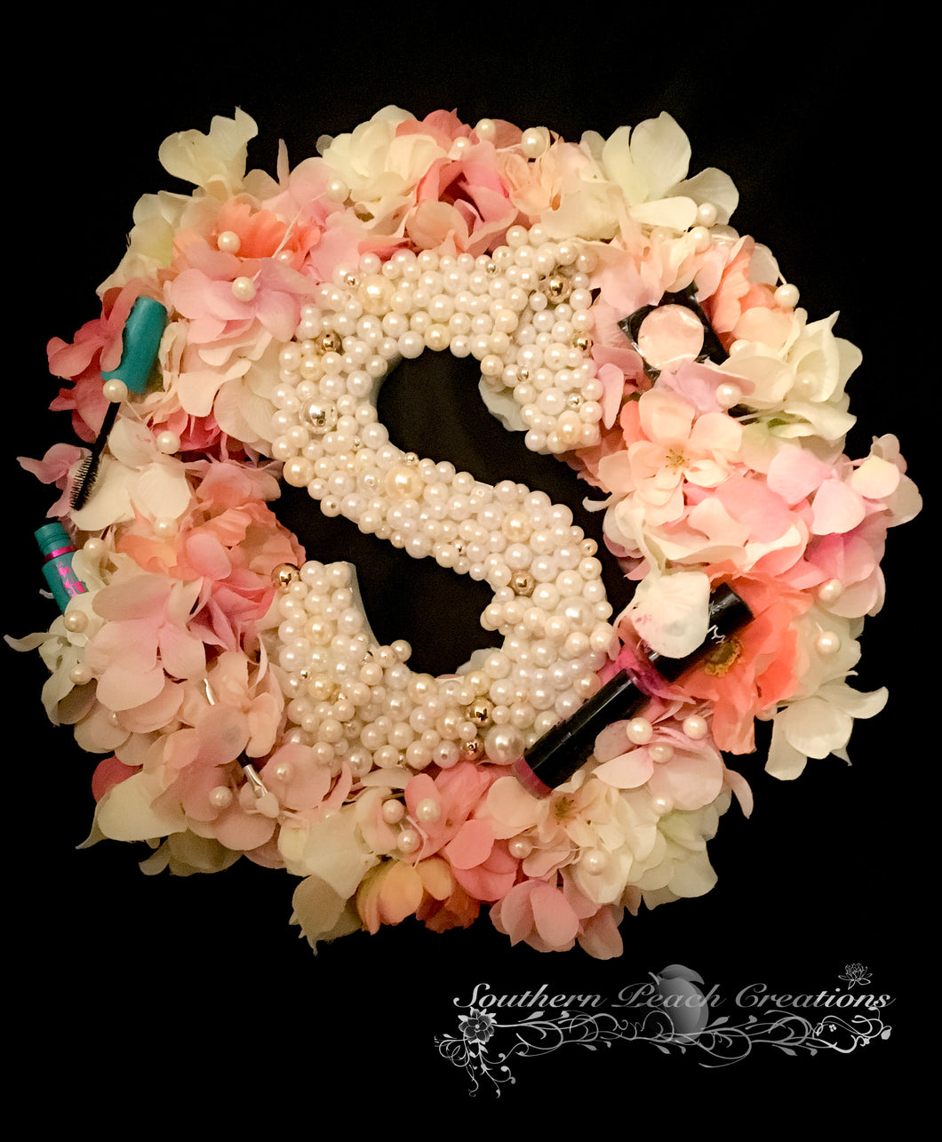 Ms. Pearl Wreath Initial in Middle